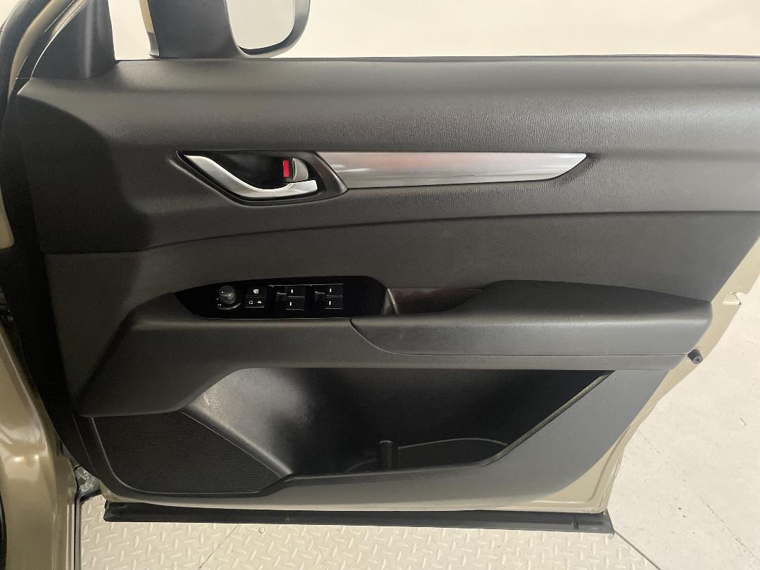 Photo '15' of Mazda CX-5