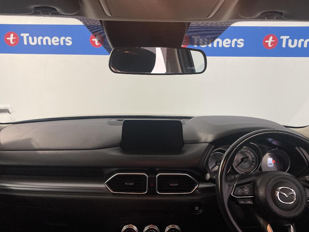 Photo '17' of Mazda CX-5