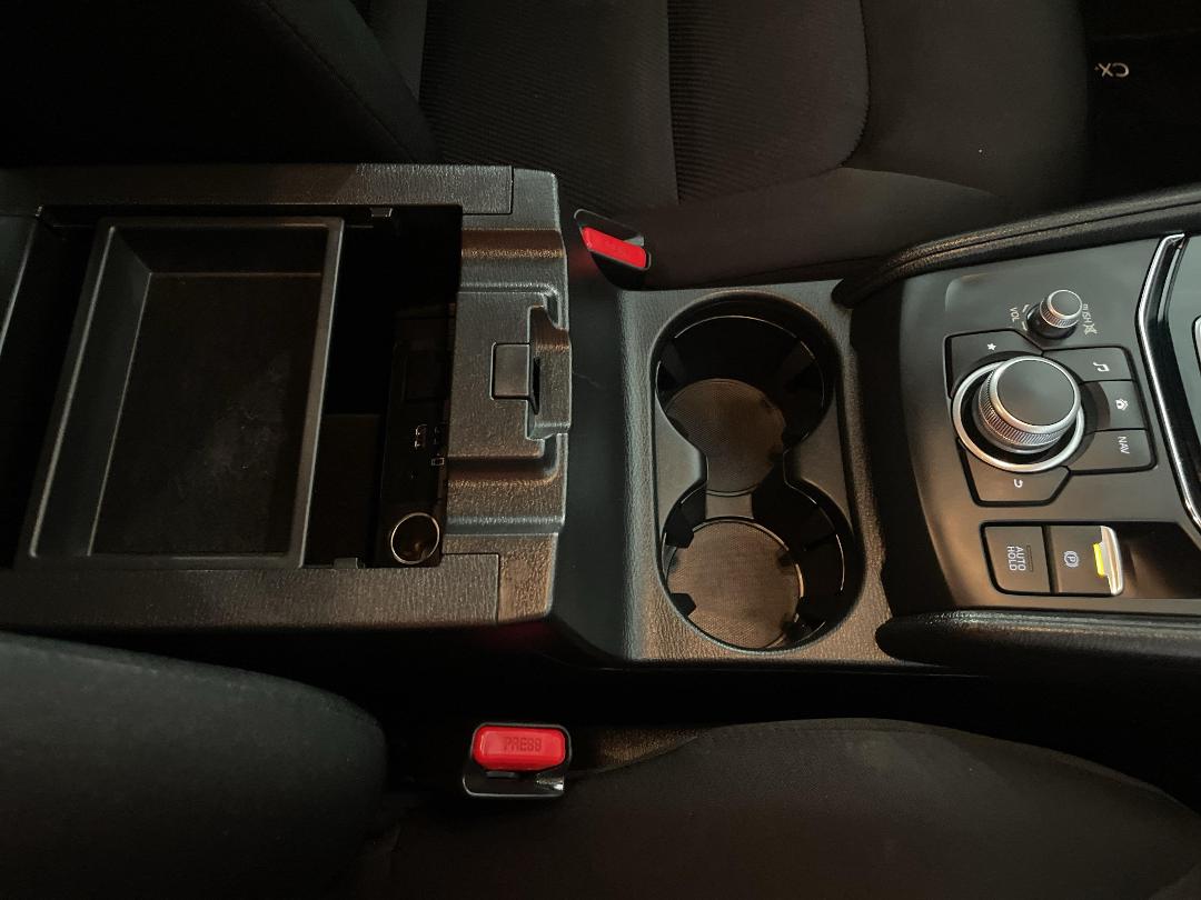 Photo '32' of Mazda CX-5