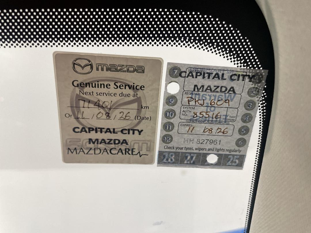 Photo '33' of Mazda CX-5