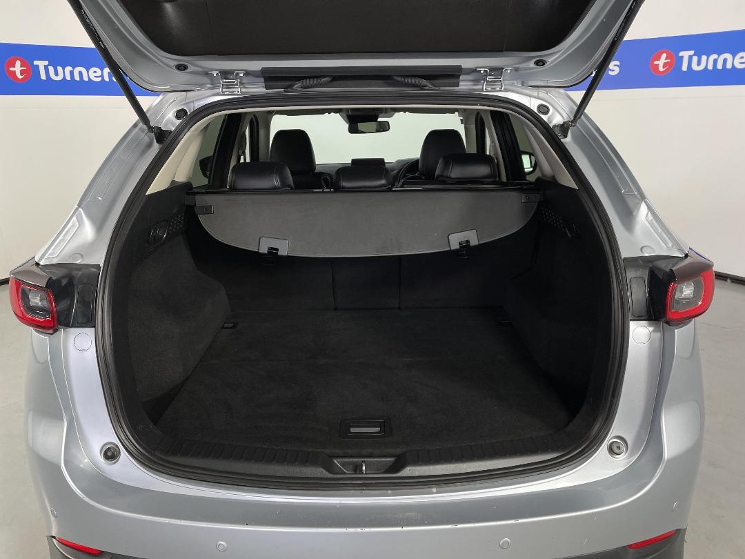 Photo '14' of Mazda CX-5