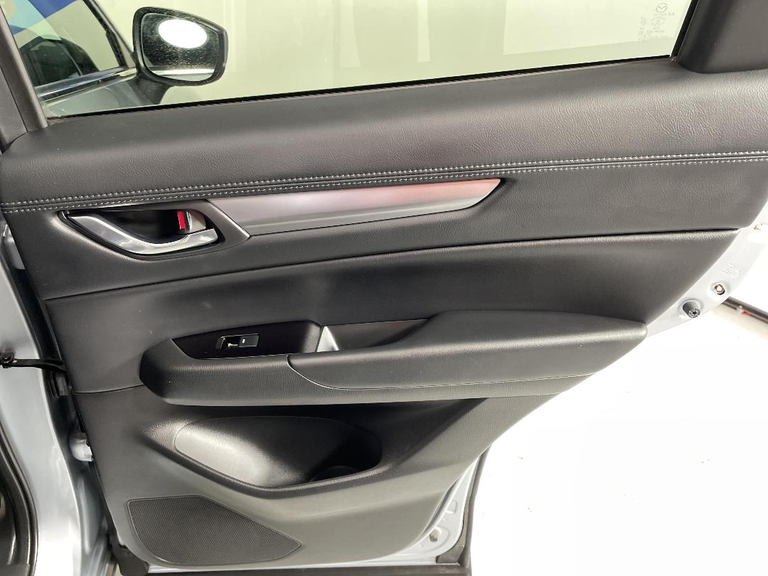 Photo '19' of Mazda CX-5