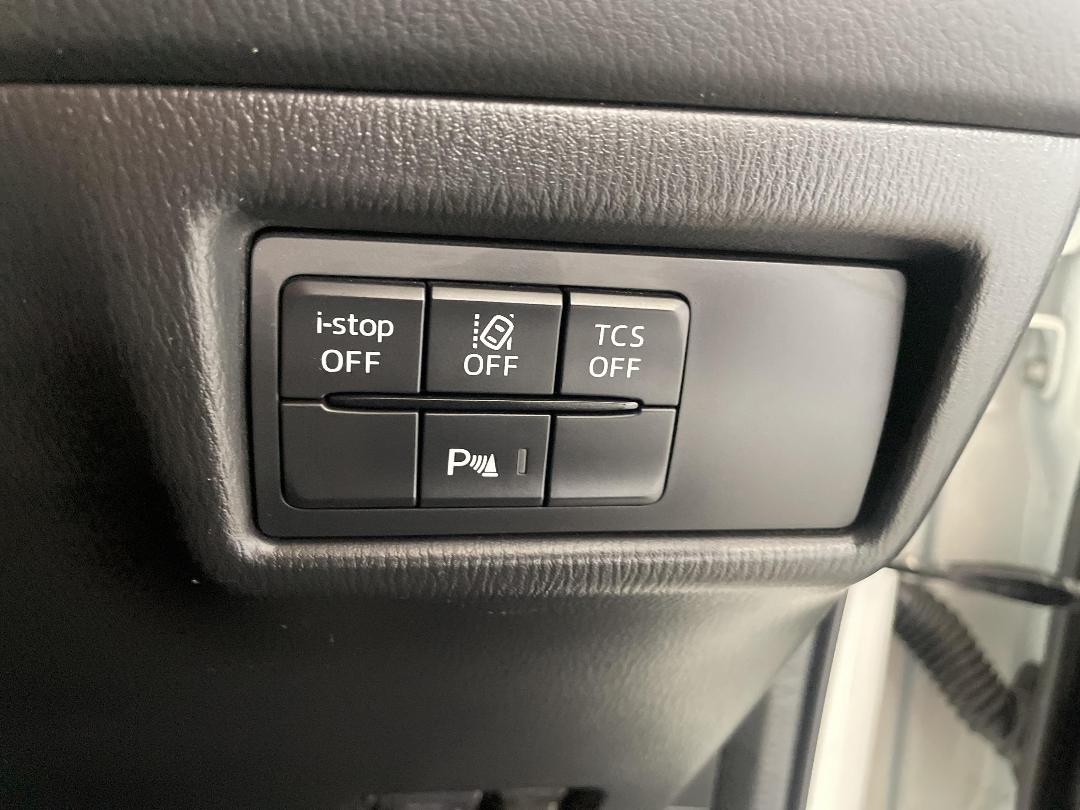 Photo '25' of Mazda CX-5 Photo '25' of Mazda CX-5