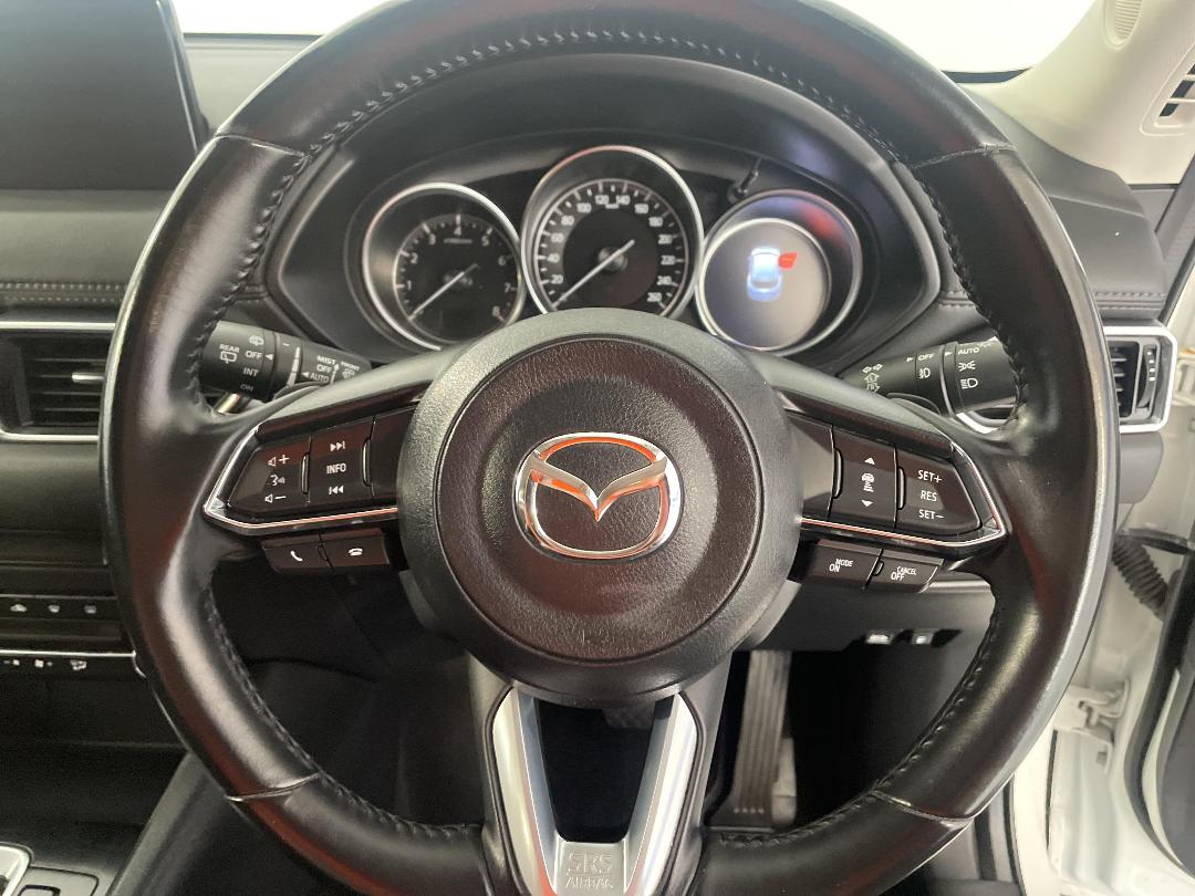 Photo '28' of Mazda CX-5 Photo '28' of Mazda CX-5