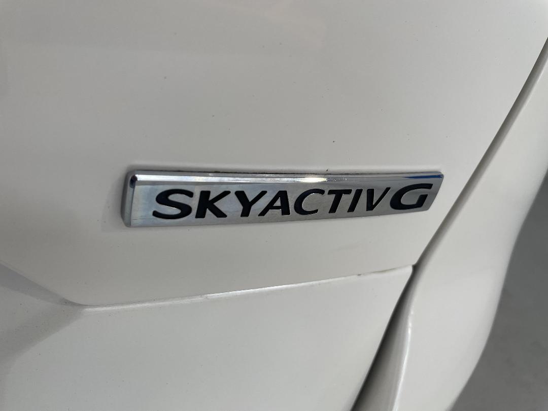 Photo '37' of Mazda CX-5 Photo '37' of Mazda CX-5