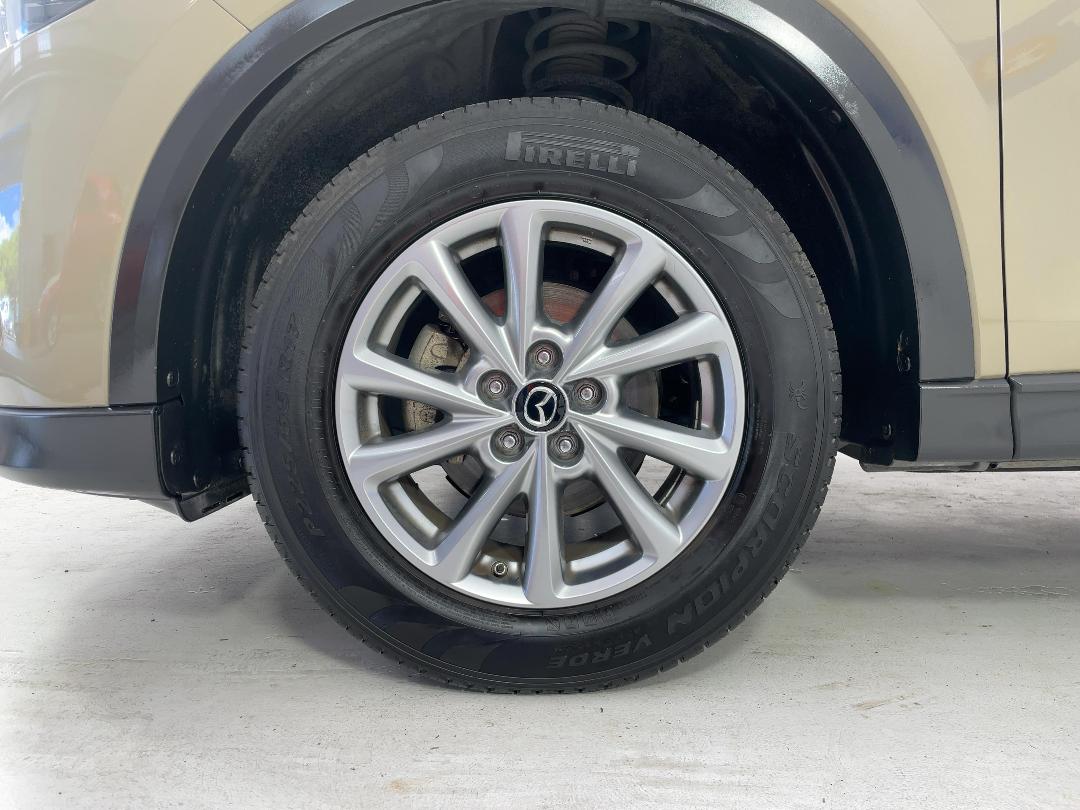 Photo '10' of Mazda CX-5 Photo '10' of Mazda CX-5