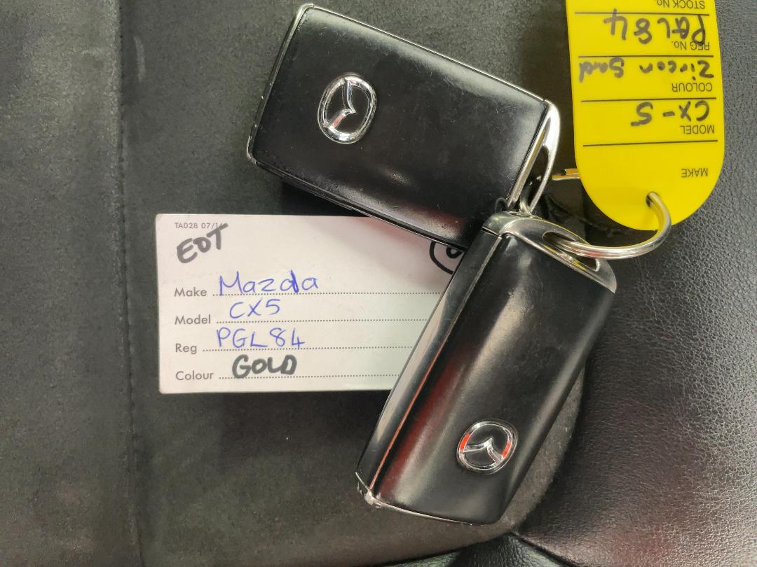 Photo '22' of Mazda CX-5 Photo '22' of Mazda CX-5