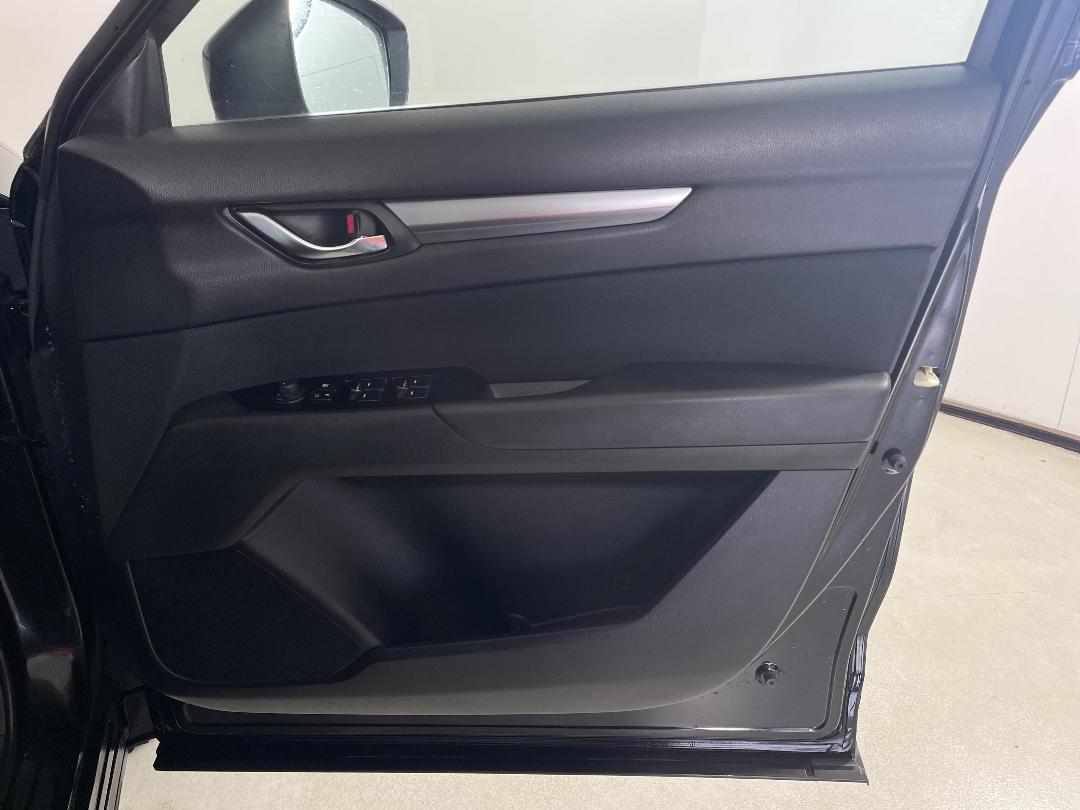 Photo '15' of Mazda CX-5 Photo '15' of Mazda CX-5