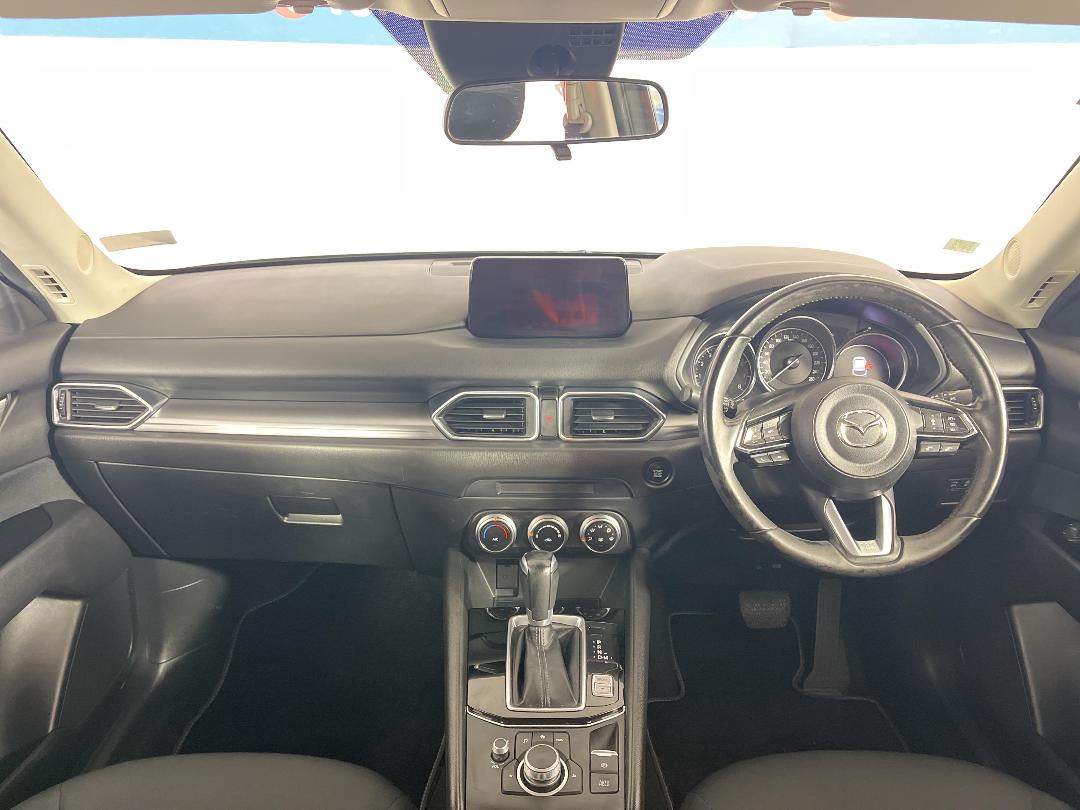 Photo '17' of Mazda CX-5 Photo '17' of Mazda CX-5