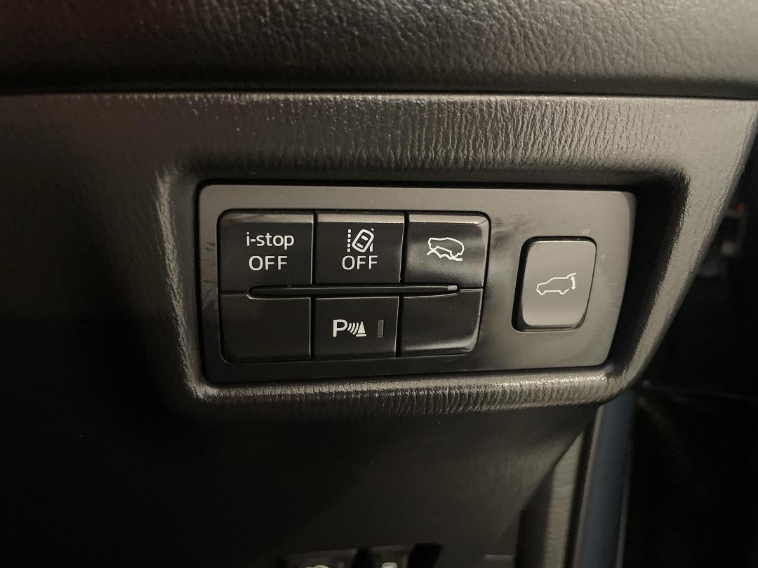 Photo '25' of Mazda CX-5 Photo '25' of Mazda CX-5