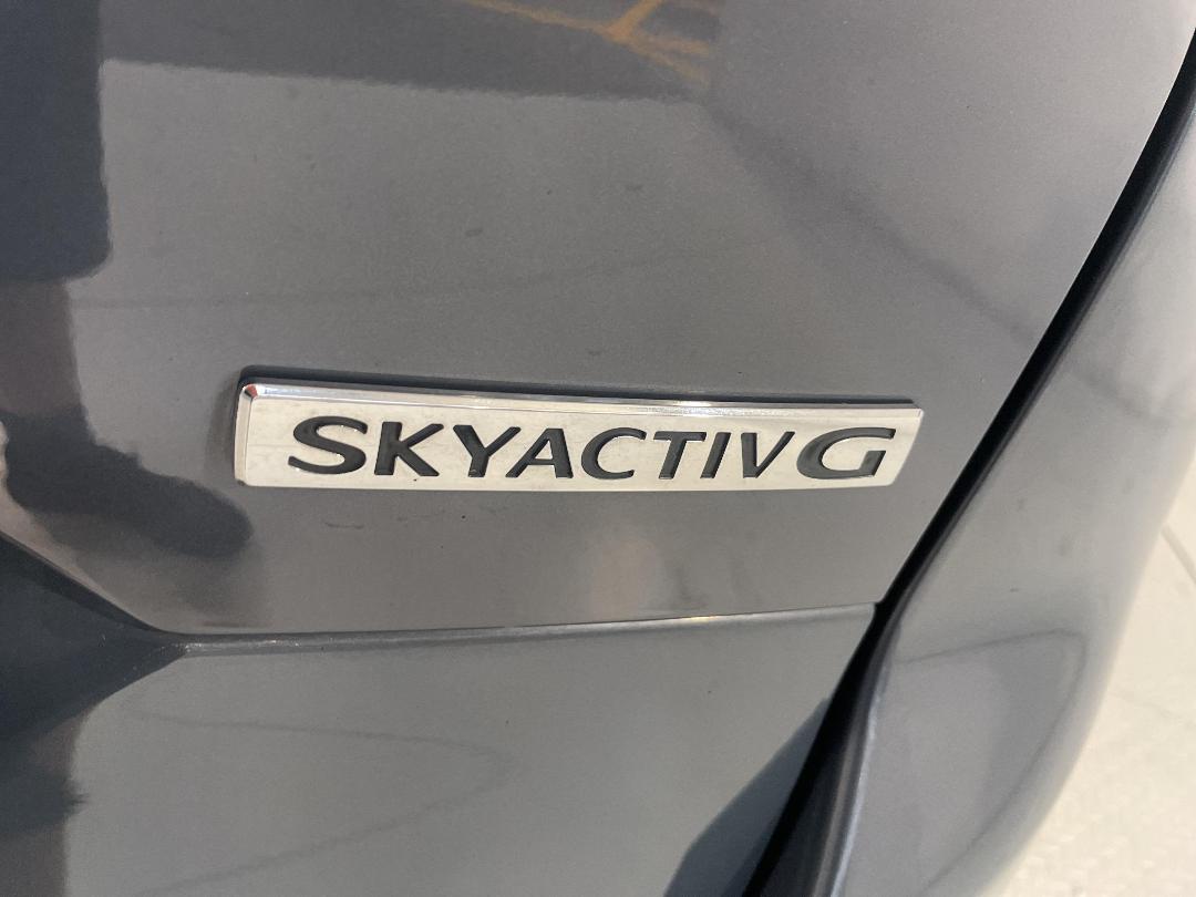 Photo '37' of Mazda CX-5 Photo '37' of Mazda CX-5