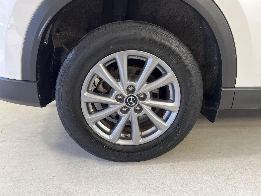 Photo '12' of Mazda CX-5