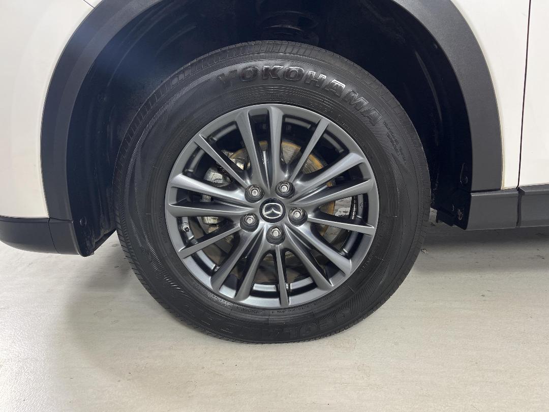 Photo '10' of Mazda CX-5