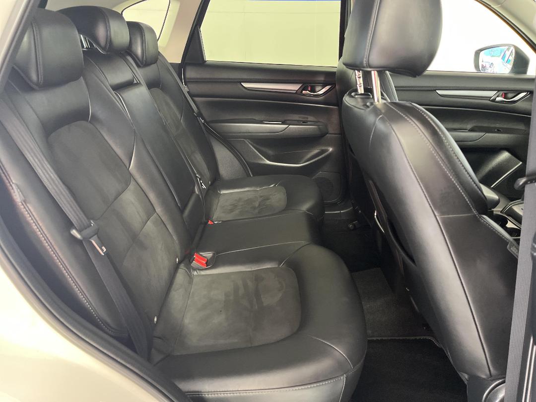 Photo '20' of Mazda CX-5