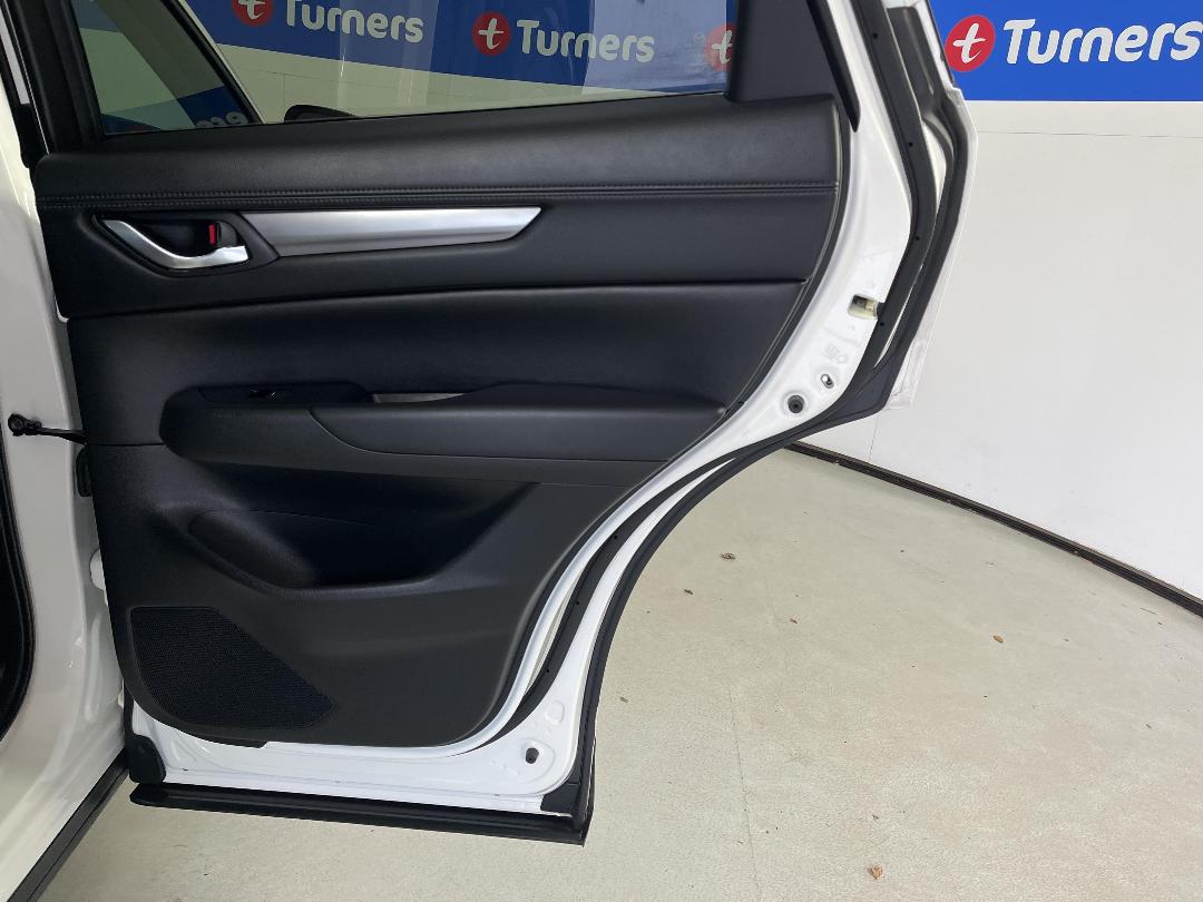 Photo '19' of Mazda CX-5