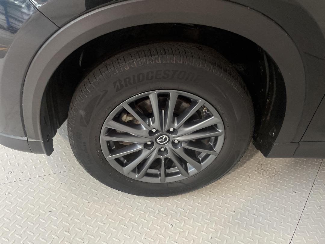 Photo '10' of Mazda CX-5