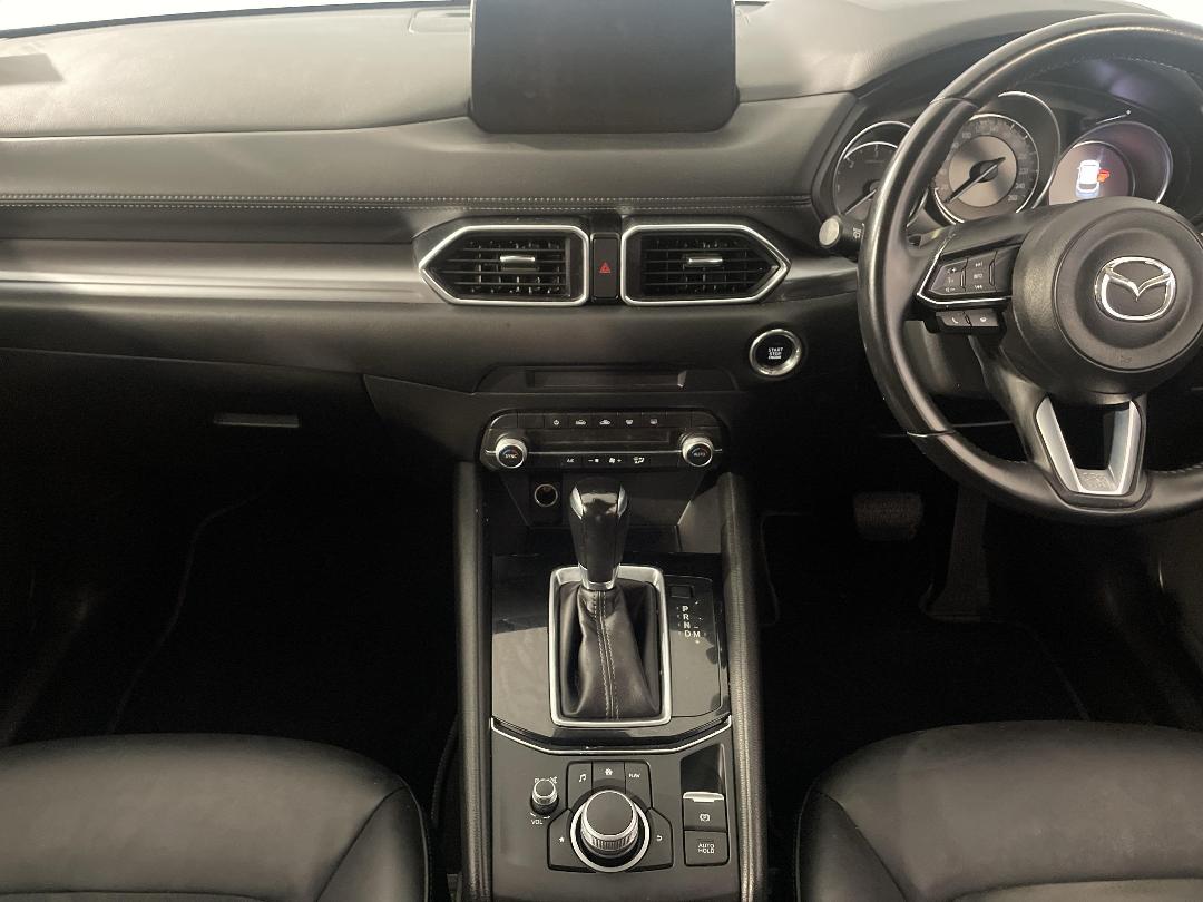 Photo '18' of Mazda CX-5