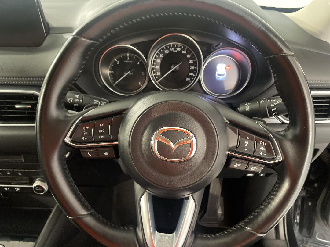 Photo '28' of Mazda CX-5