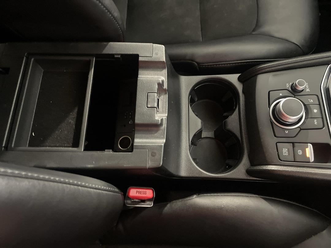 Photo '33' of Mazda CX-5