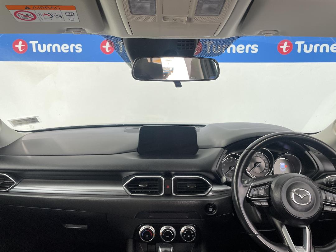 Photo '17' of Mazda CX-5