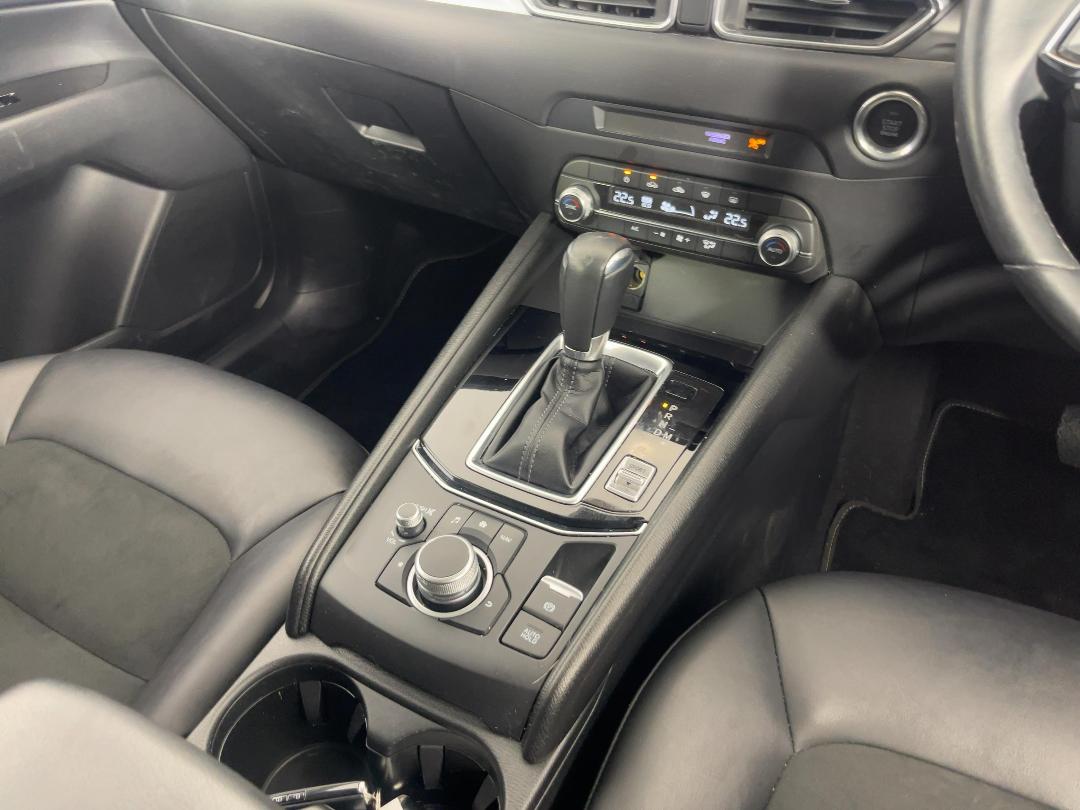 Photo '18' of Mazda CX-5