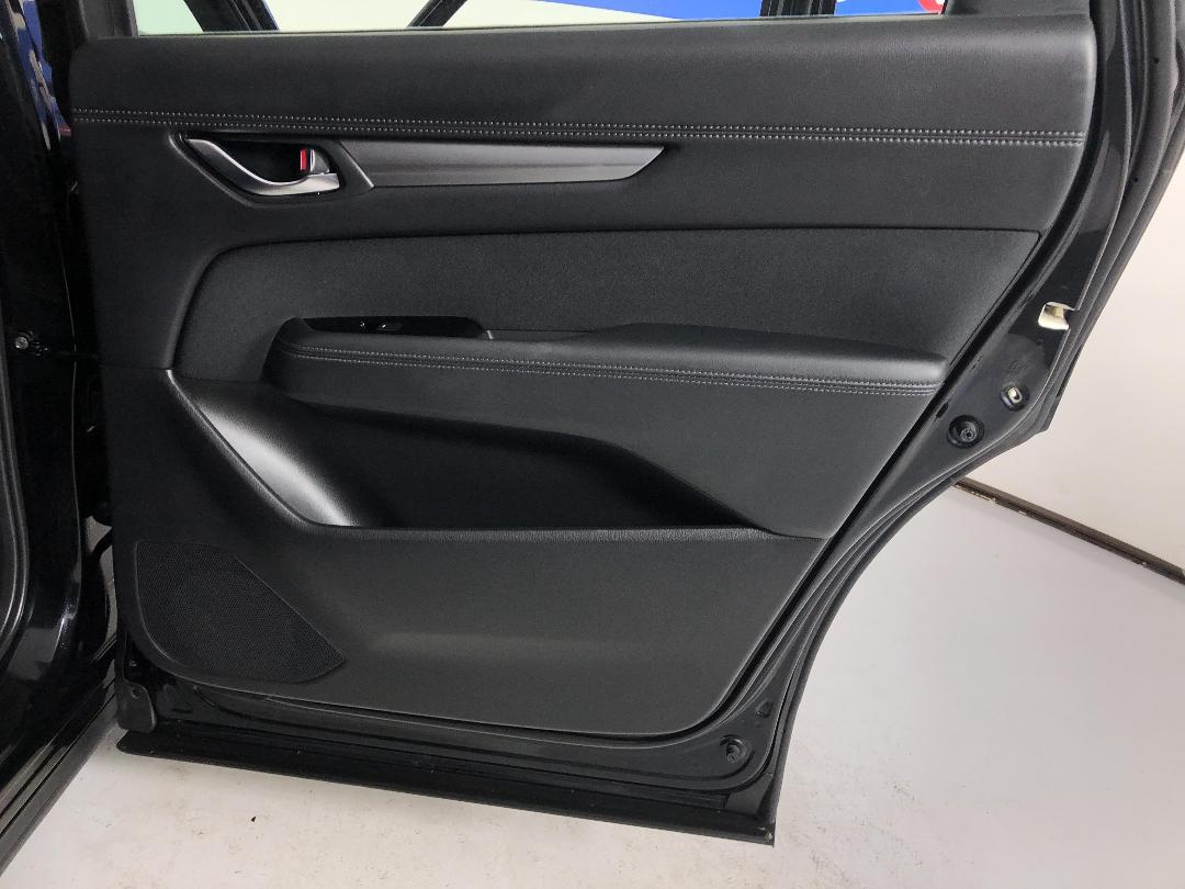 Photo '19' of Mazda CX-8 Photo '19' of Mazda CX-8