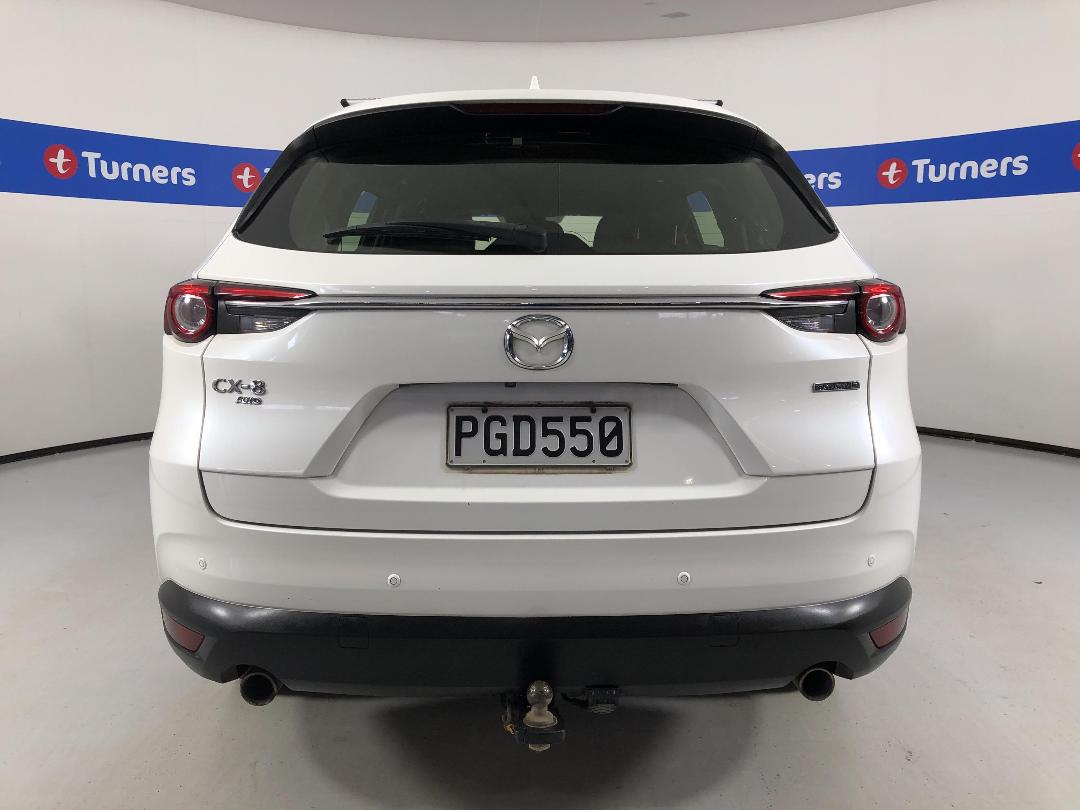 Photo '6' of Mazda CX-8 Photo '6' of Mazda CX-8