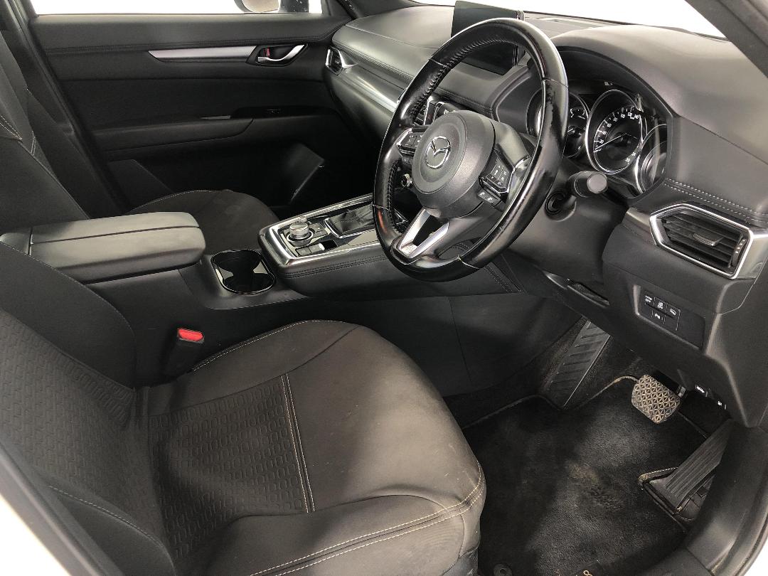 Photo '16' of Mazda CX-8 Photo '16' of Mazda CX-8