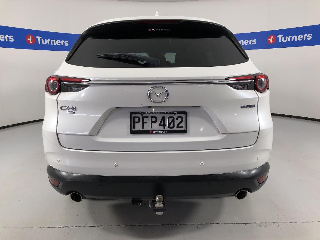 Photo '6' of Mazda CX-8