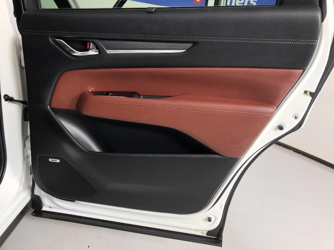 Photo '19' of Mazda CX-8