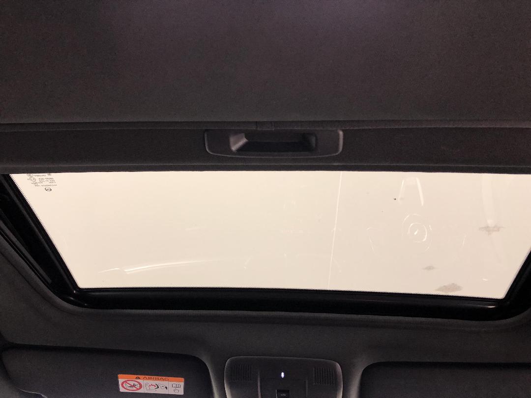 Photo '23' of Mazda CX-8