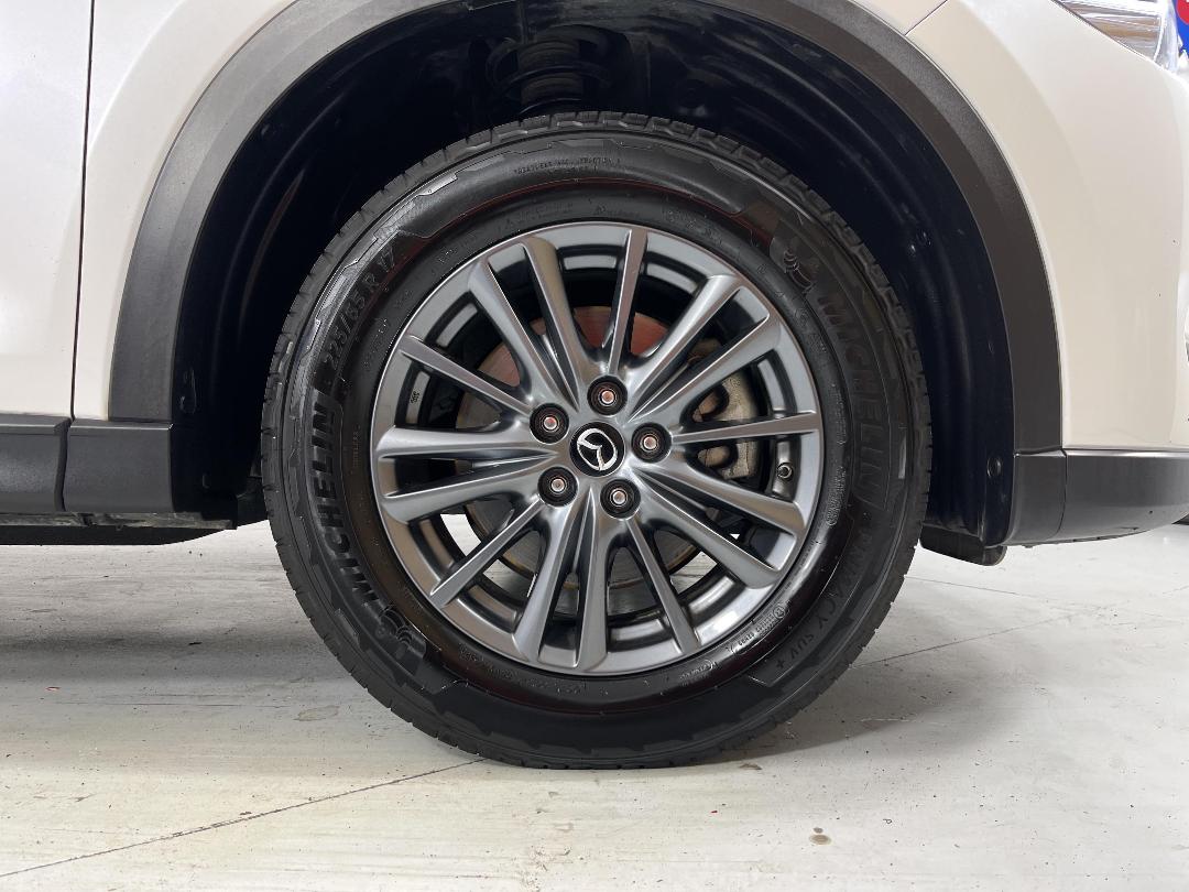 Photo '9' of Mazda CX-8 Photo '9' of Mazda CX-8