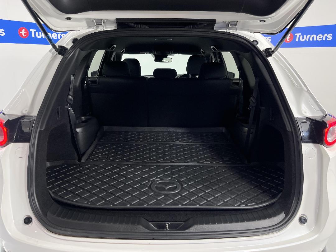 Photo '14' of Mazda CX-8 Photo '14' of Mazda CX-8