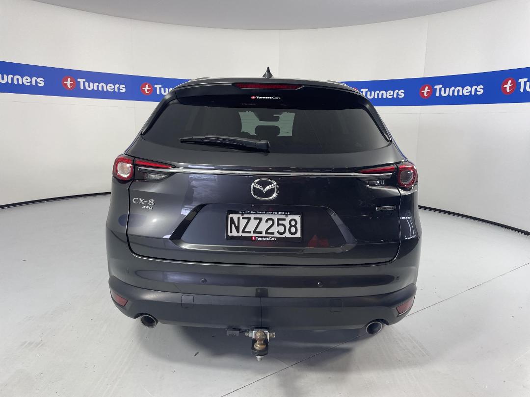 Photo '6' of Mazda CX-8 Photo '6' of Mazda CX-8