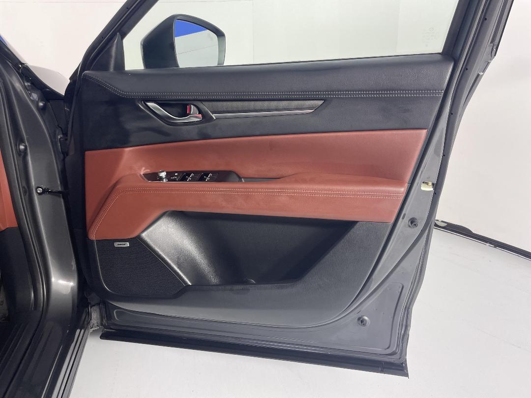 Photo '15' of Mazda CX-8 Photo '15' of Mazda CX-8