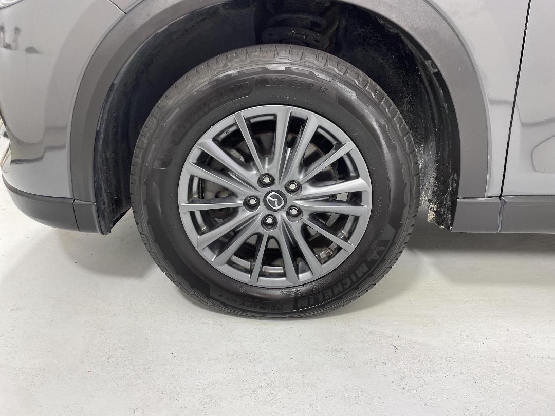 Photo '10' of Mazda CX-8