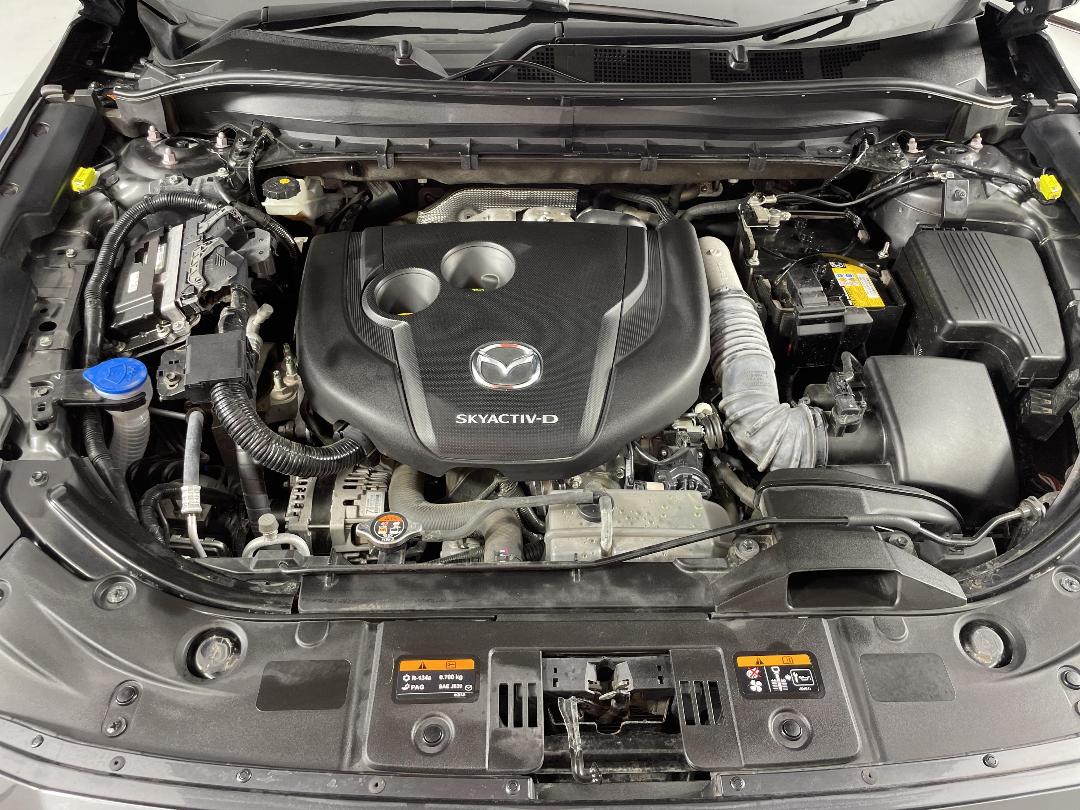 Photo '13' of Mazda CX-8