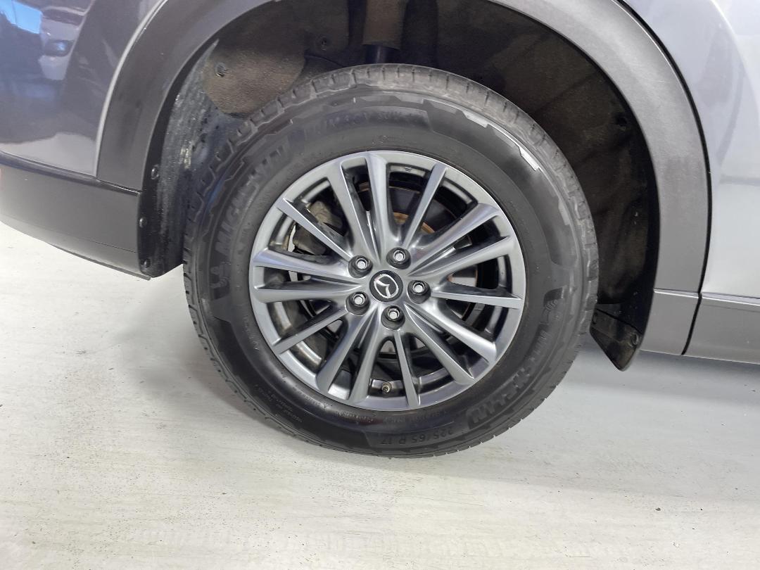 Photo '12' of Mazda CX-8