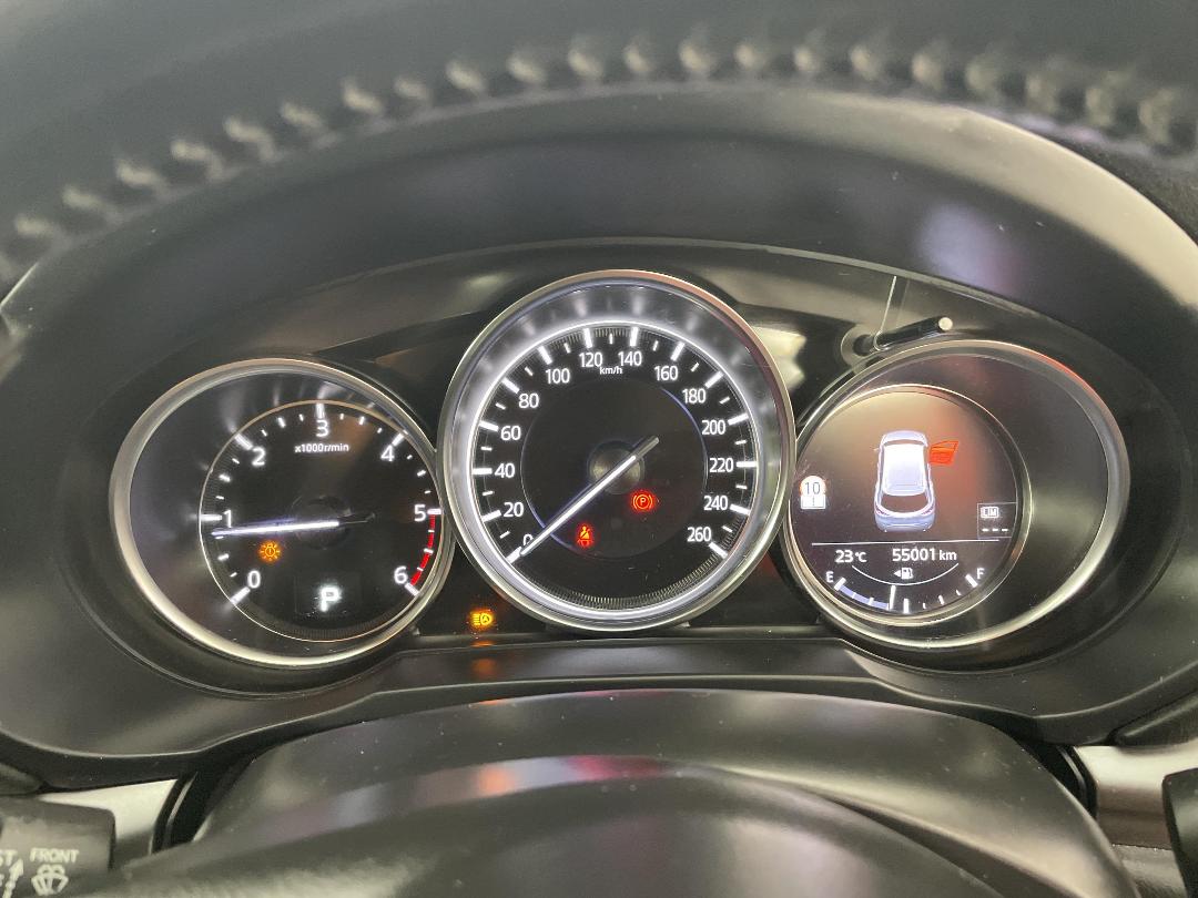 Photo '21' of Mazda CX-8