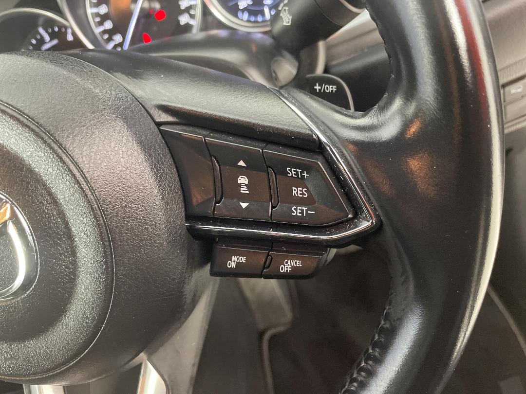 Photo '24' of Mazda CX-8