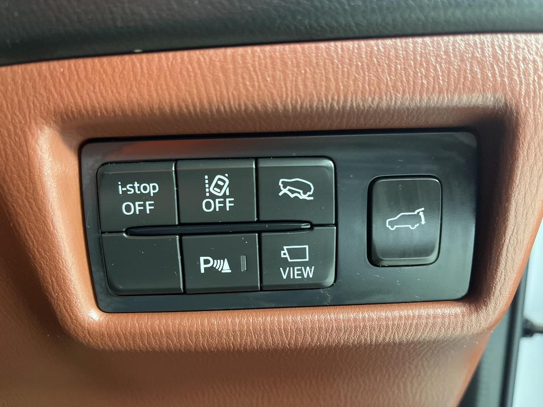 Photo '25' of Mazda CX-8