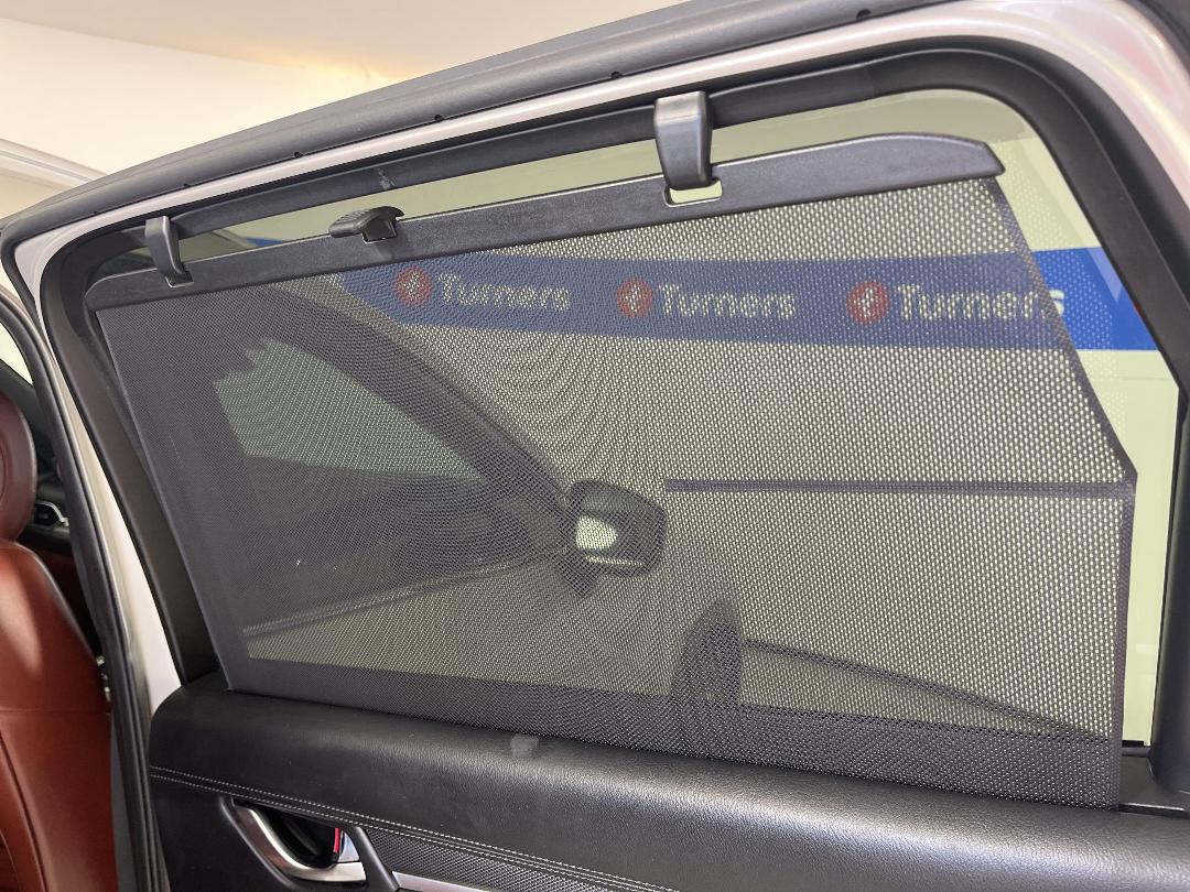 Photo '24' of Mazda CX-8