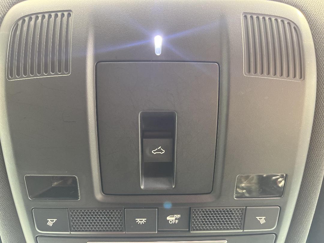 Photo '29' of Mazda CX-8