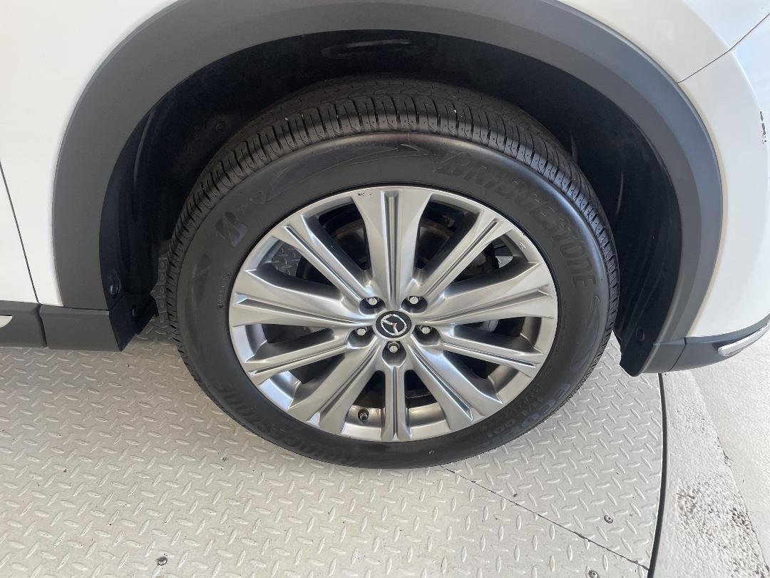 Photo '9' of Mazda CX-8