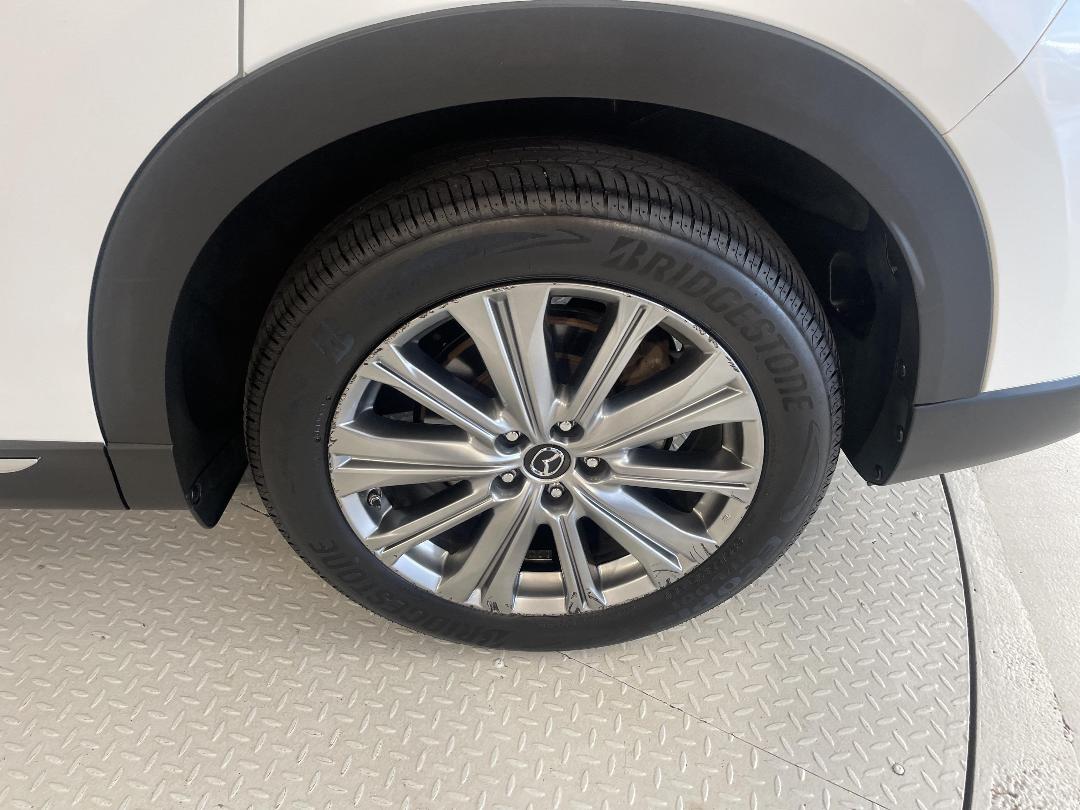 Photo '11' of Mazda CX-8