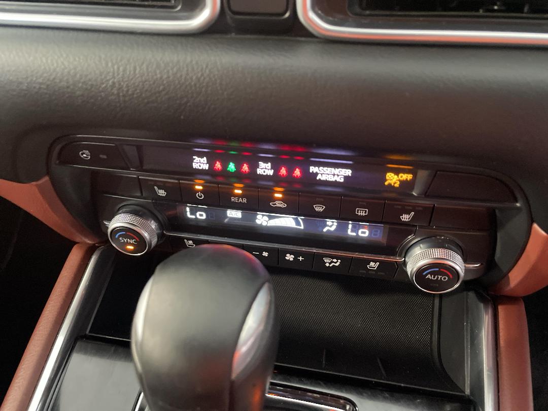 Photo '31' of Mazda CX-8