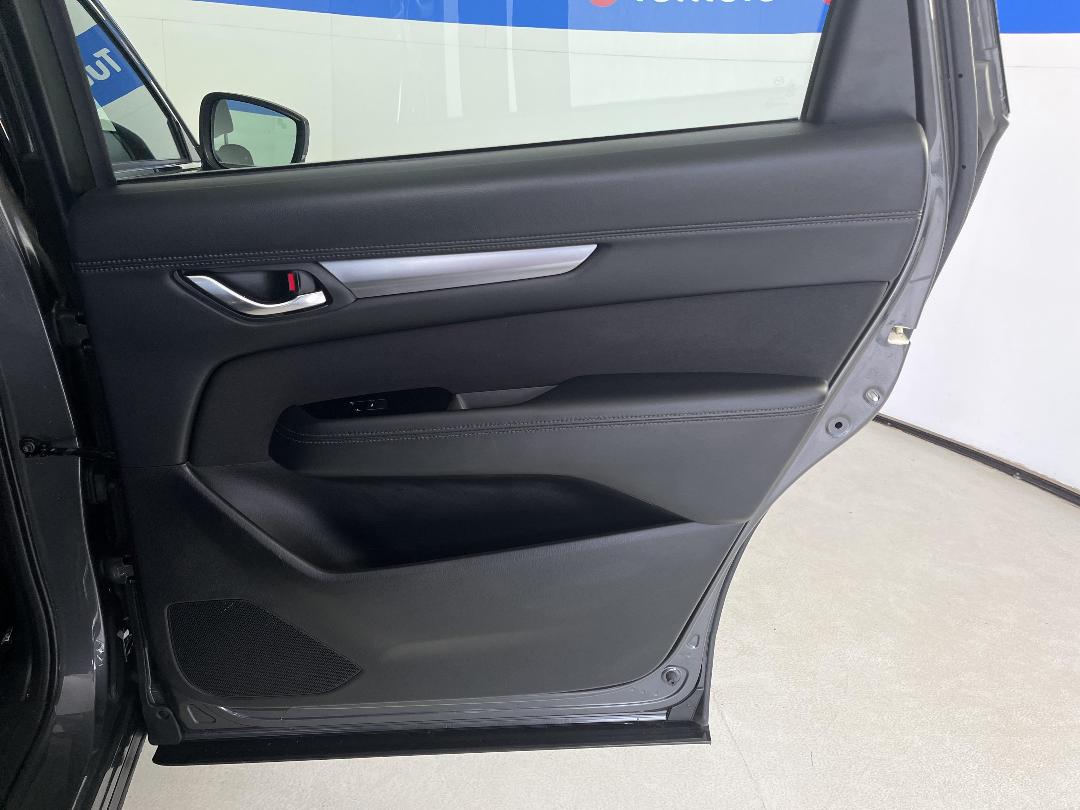 Photo '19' of Mazda CX-8 Photo '19' of Mazda CX-8