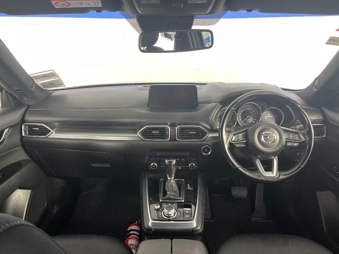 Photo '17' of Mazda CX-8 Photo '17' of Mazda CX-8