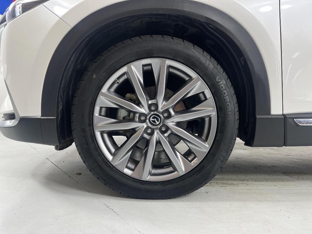 Photo '10' of Mazda CX-9