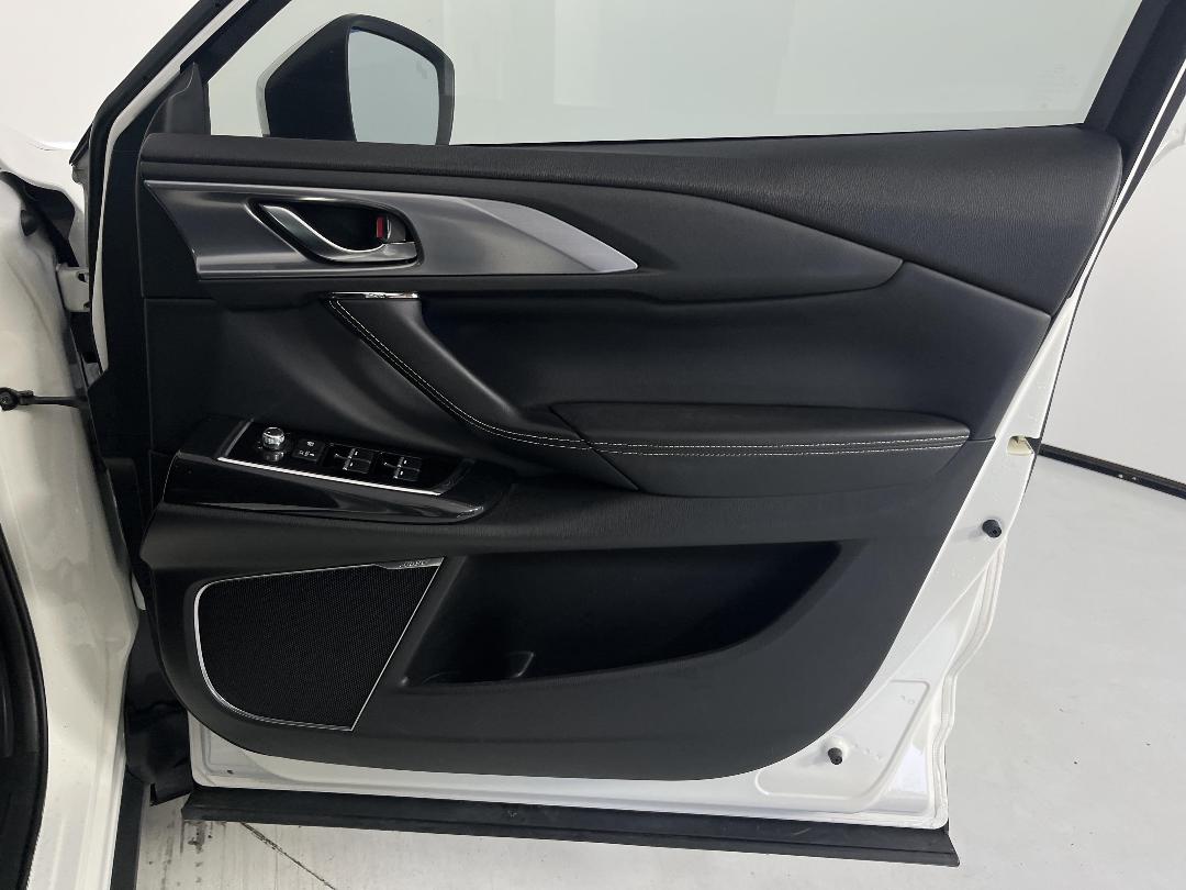 Photo '15' of Mazda CX-9